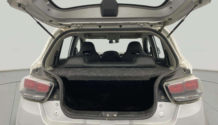 2018 Mahindra KUV 100 NXT K2+ P 6 STR, Petrol, Manual, 41,413 km, Boot Inside