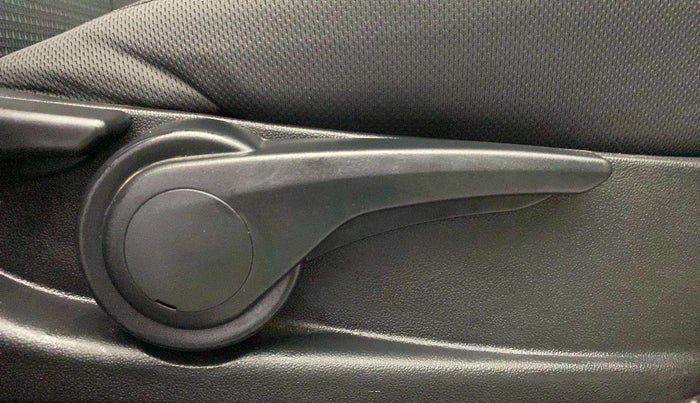 2019 Tata Tiago XZ PLUS PETROL, Petrol, Manual, 21,281 km, Driver Side Adjustment Panel