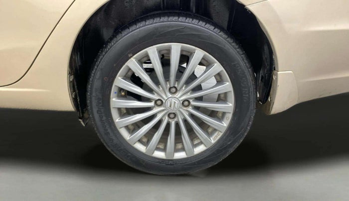 2016 Maruti Ciaz ZXI+, Petrol, Manual, 75,073 km, Left Rear Wheel