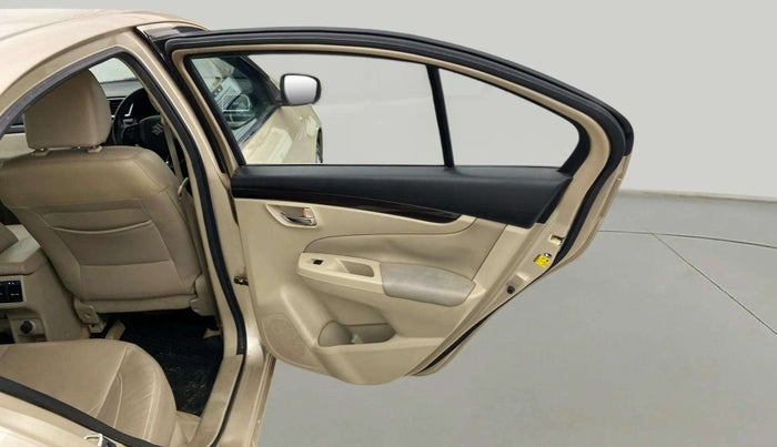 2016 Maruti Ciaz ZXI+, Petrol, Manual, 75,073 km, RHS Rear Door