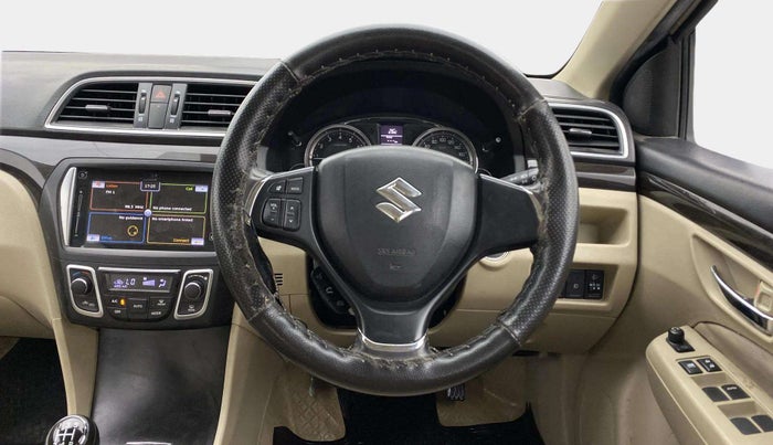 2016 Maruti Ciaz ZXI+, Petrol, Manual, 75,073 km, Steering Wheel Close Up