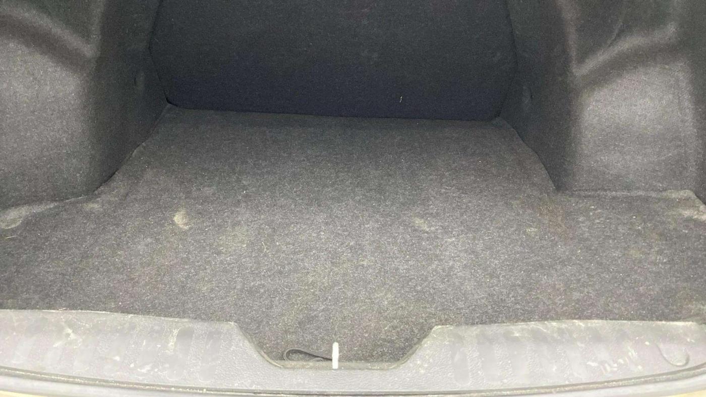 2016 Maruti Ciaz ZXI+, Petrol, Manual, 75,073 km, Boot Inside