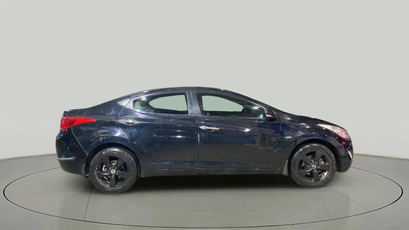 2014 Hyundai New Elantra 1.8 SX MT VTVT, Petrol, Manual, 81,724 km, Right Side View