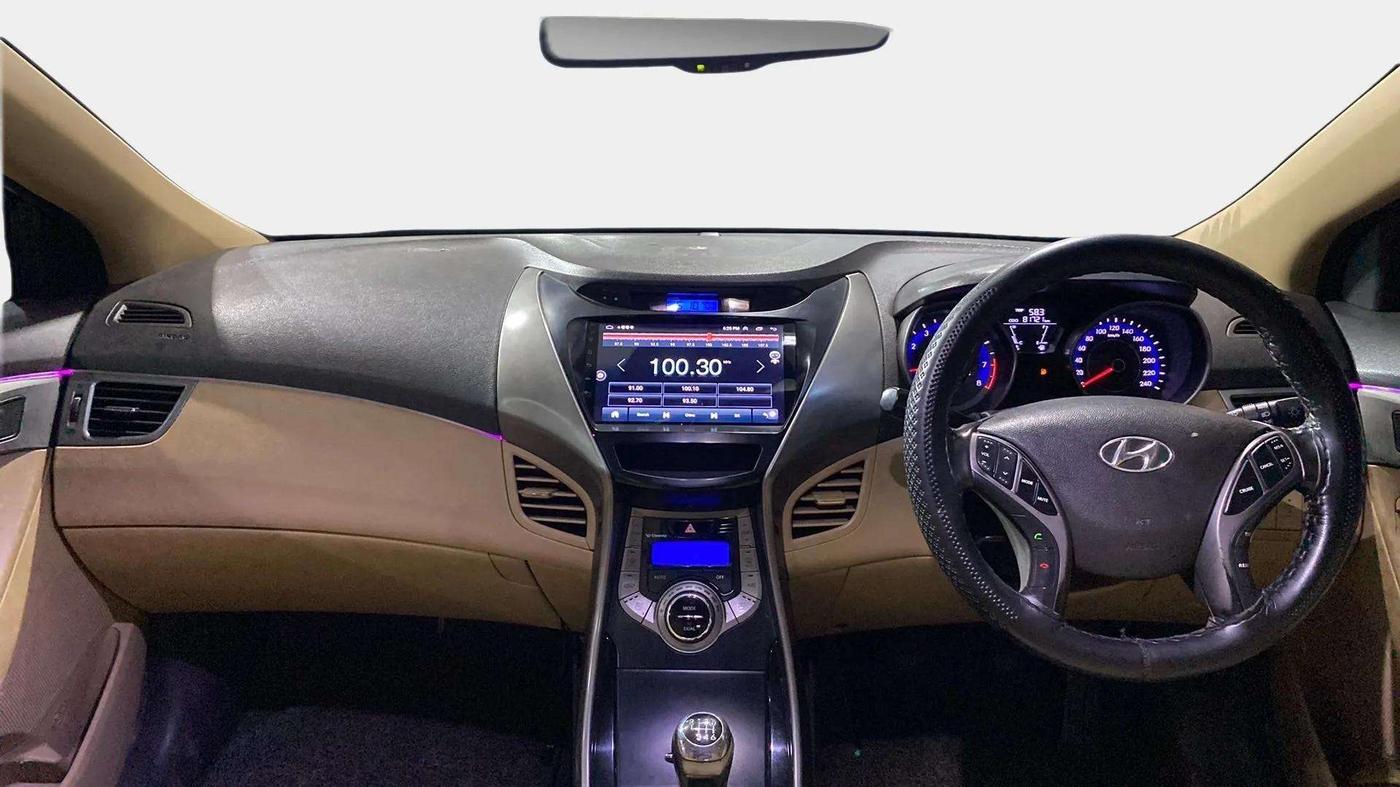 2014 Hyundai New Elantra 1.8 SX MT VTVT, Petrol, Manual, 81,724 km, Dashboard