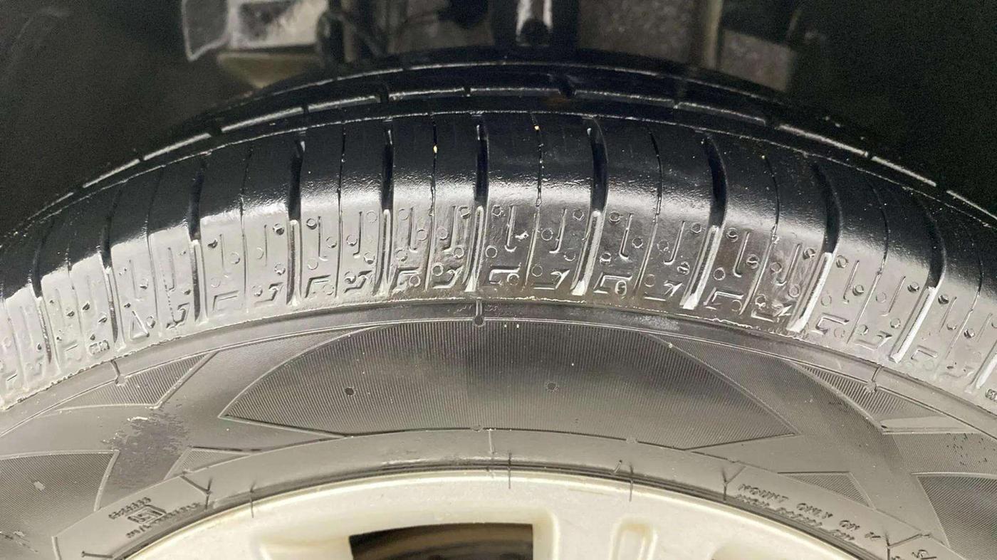 2017 Tata TIGOR XZ (O) DIESEL, Diesel, Manual, 43,020 km, Left Front Tyre Tread