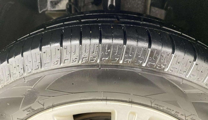 2017 Tata TIGOR XZ (O) DIESEL, Diesel, Manual, 43,020 km, Left Front Tyre Tread