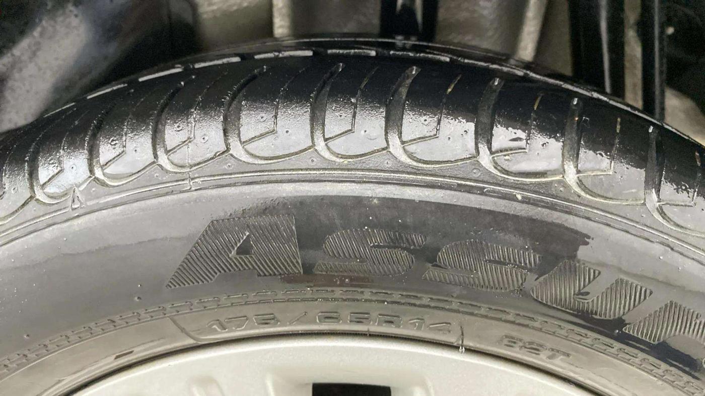 2017 Tata TIGOR XZ (O) DIESEL, Diesel, Manual, 43,020 km, Left Rear Tyre Tread