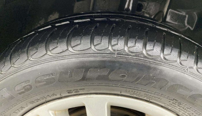 2017 Tata TIGOR XZ (O) DIESEL, Diesel, Manual, 43,020 km, Right Front Tyre Tread