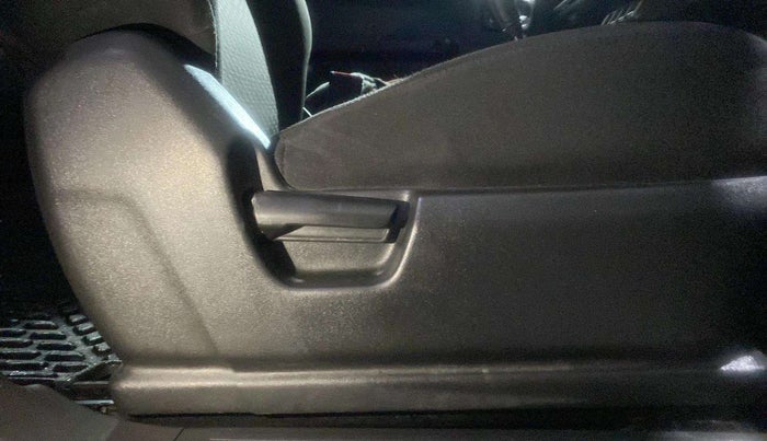 2023 Maruti JIMNY ALPHA ALL GRIP PRO MT, Petrol, Manual, 55,067 km, Driver Side Adjustment Panel
