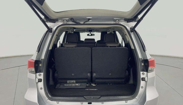 2018 Toyota Fortuner 2.8 4X2 MT, Diesel, Manual, 57,660 km, Boot Inside