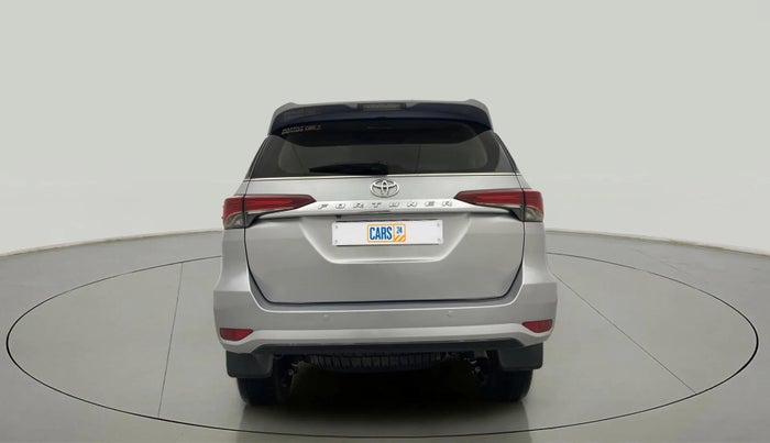 2018 Toyota Fortuner 2.8 4X2 MT, Diesel, Manual, 57,660 km, Back/Rear