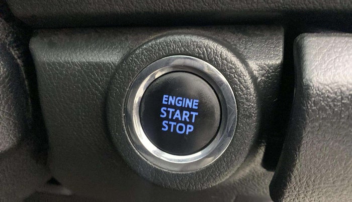 2018 Toyota Fortuner 2.8 4X2 MT, Diesel, Manual, 57,660 km, Keyless Start/ Stop Button
