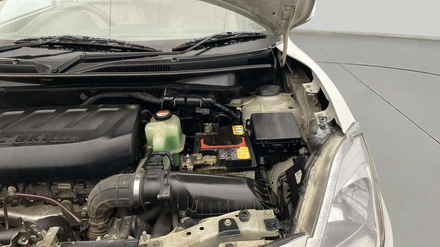 2019 Maruti Dzire VDI, Diesel, Manual, 75,344 km, Engine View - Left