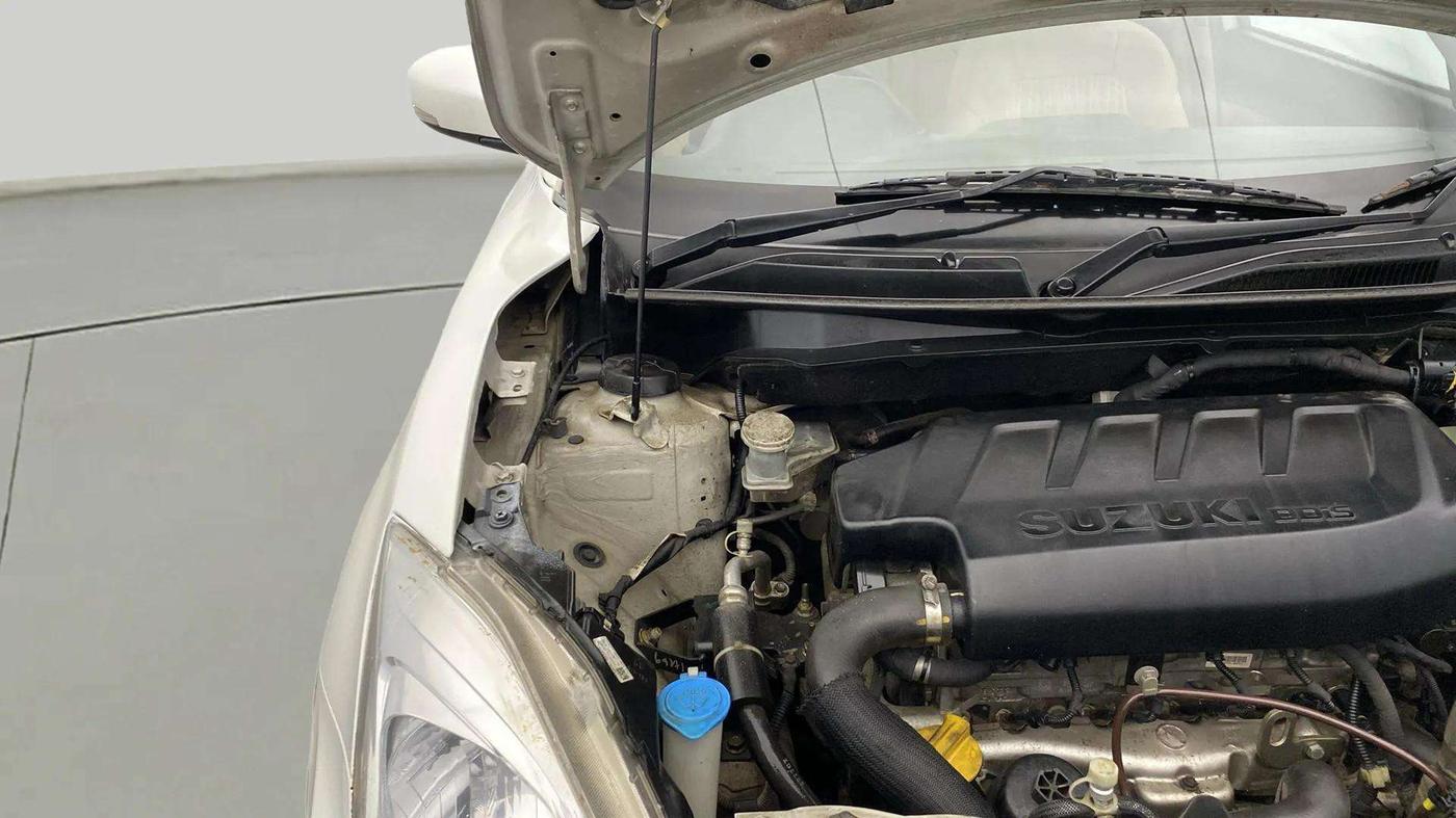 2019 Maruti Dzire VDI, Diesel, Manual, 75,344 km, Engine View - Right
