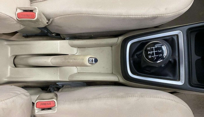 2019 Maruti Dzire VDI, Diesel, Manual, 75,344 km, Gear Lever