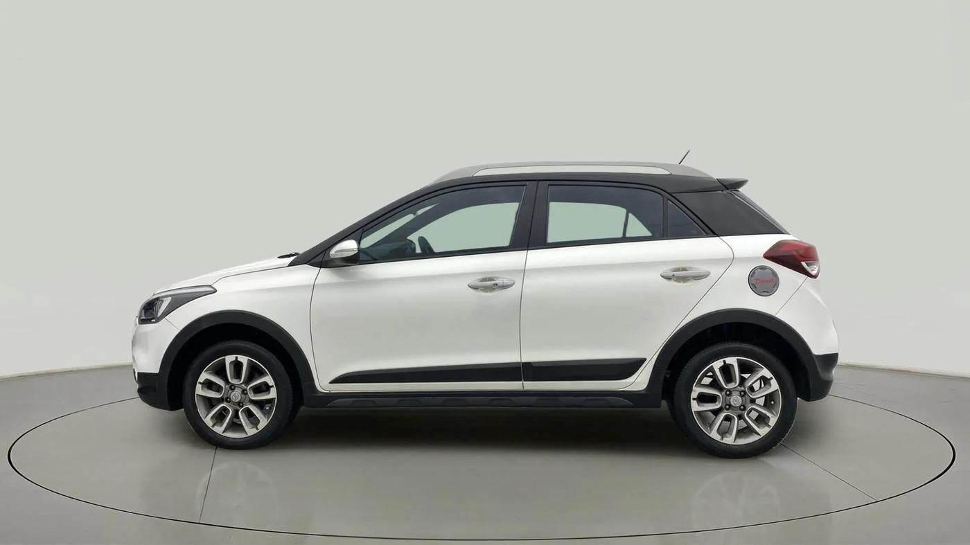 2016 Hyundai i20 Active 1.4 SX, Diesel, Manual, 38,821 km, Left Side