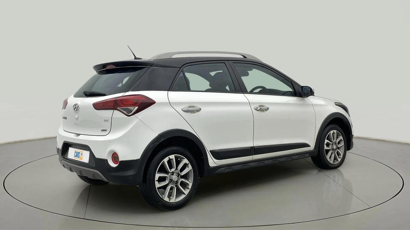 2016 Hyundai i20 Active 1.4 SX, Diesel, Manual, 38,821 km, Right Back Diagonal