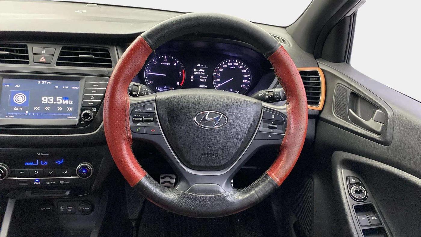 2016 Hyundai i20 Active 1.4 SX, Diesel, Manual, 38,821 km, Steering Wheel Close Up