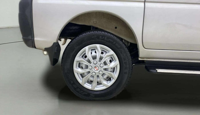 2023 Maruti Eeco 5 STR AC CNG, CNG, Manual, 2,920 km, Right Rear Wheel