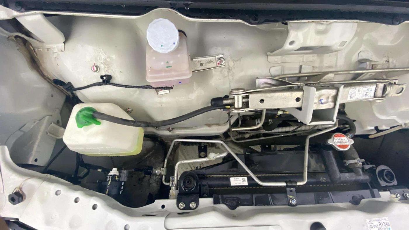 2023 Maruti Eeco 5 STR AC CNG, CNG, Manual, 2,920 km, Engine View - Right