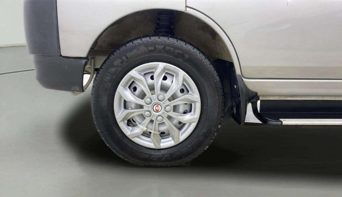 2023 Maruti Eeco 5 STR AC CNG, CNG, Manual, 2,920 km, Left Front Wheel
