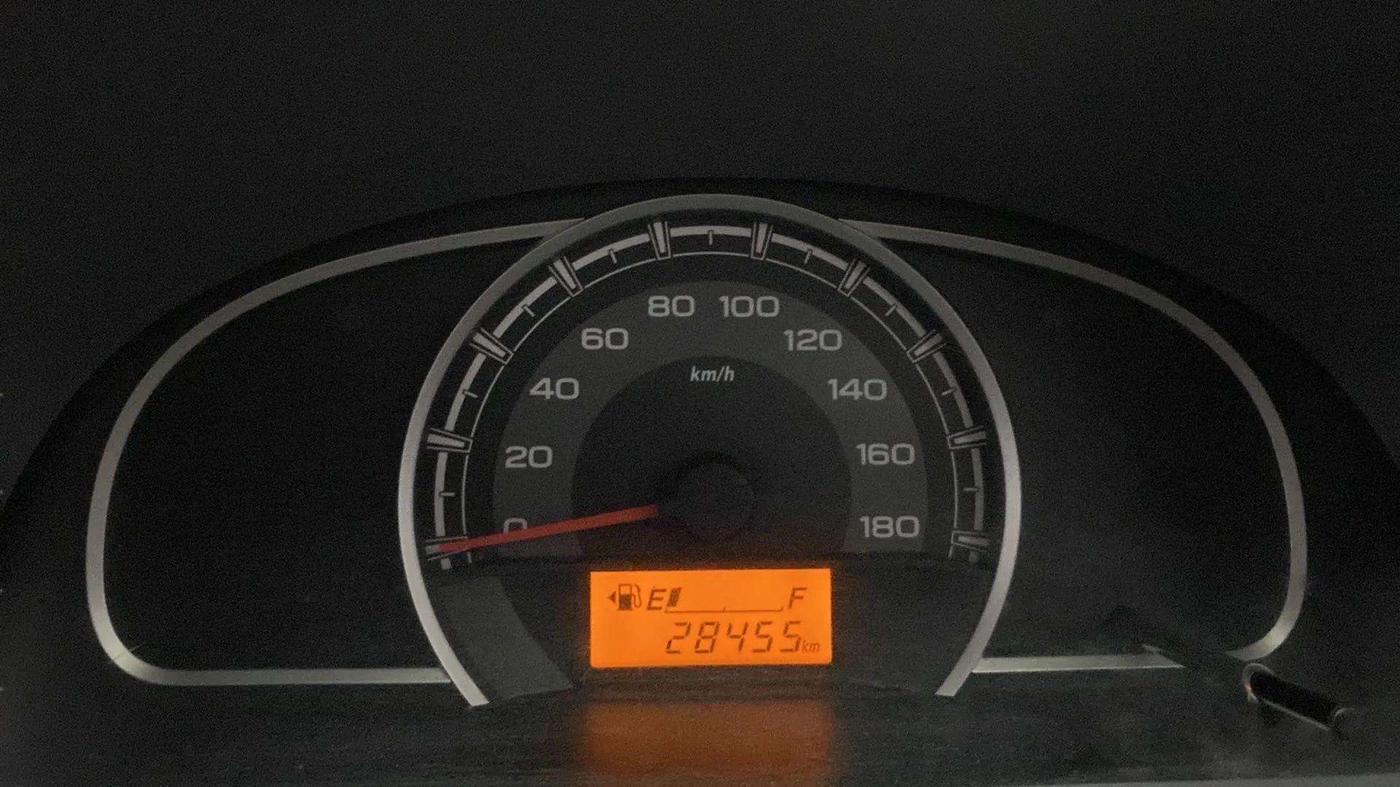 2015 Maruti Alto 800 LXI, Petrol, Manual, 28,590 km, Odometer Image
