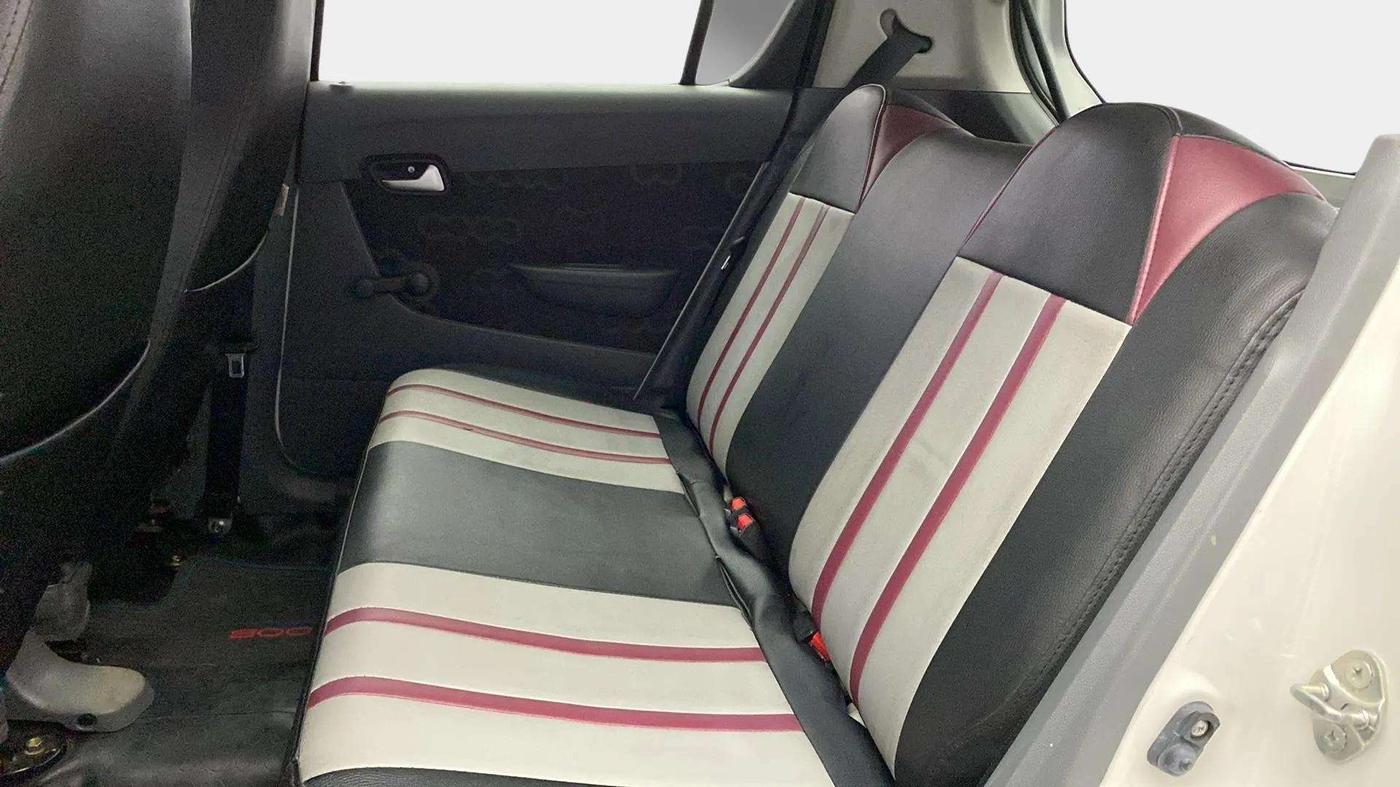 2015 Maruti Alto 800 LXI, Petrol, Manual, 28,590 km, Right Side Rear Door Cabin