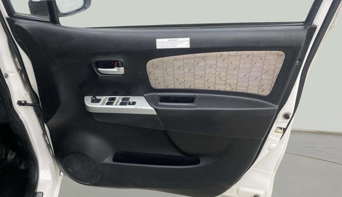2016 Maruti Wagon R 1.0 VXI AMT, Petrol, Automatic, 1,01,288 km, Driver Side Door Panels Control