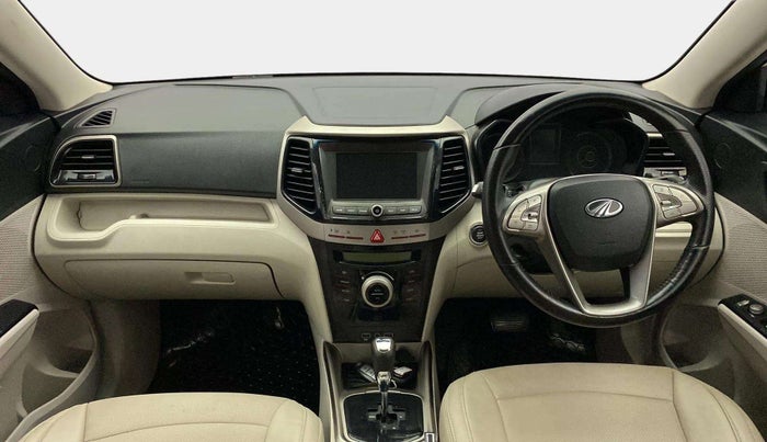 2020 Mahindra XUV300 W8 1.5 DIESEL AMT, Diesel, Automatic, 40,403 km, Dashboard