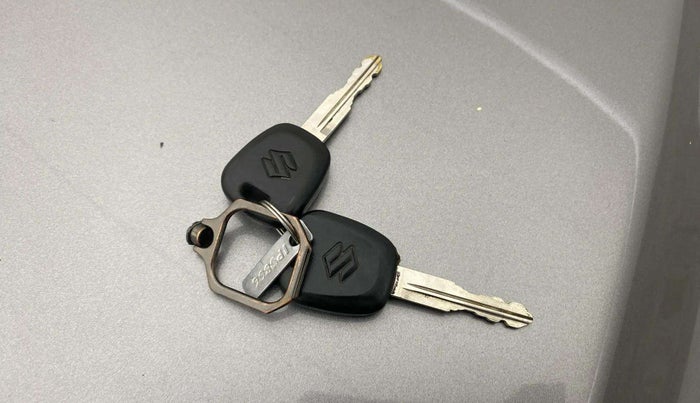 2021 Maruti Celerio VXI (O) CNG, CNG, Manual, 37,499 km, Key Close Up
