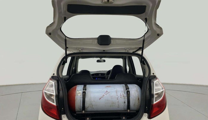 2015 Maruti Alto K10 LXI CNG, CNG, Manual, 34,037 km, Boot Open Zoomed View