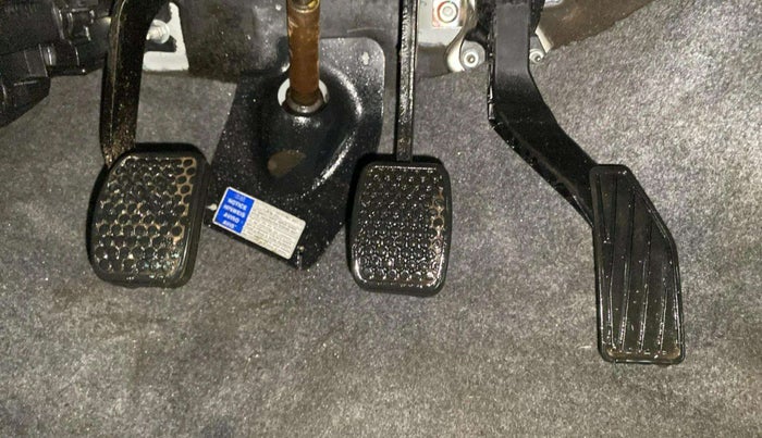 2015 Maruti Alto K10 LXI CNG, CNG, Manual, 34,037 km, Pedals