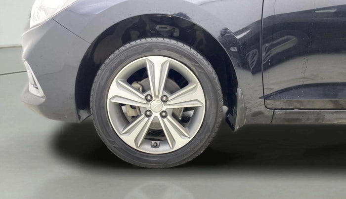 2018 Hyundai Verna 1.6 VTVT SX, Petrol, Manual, 45,387 km, Left Front Wheel