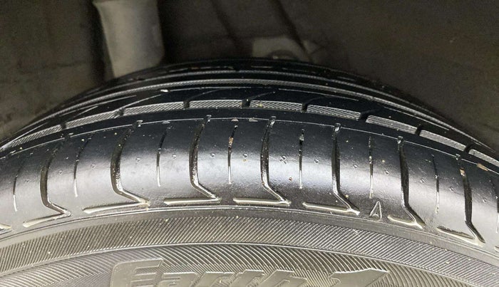 2018 Hyundai Verna 1.6 VTVT SX, Petrol, Manual, 45,387 km, Right Rear Tyre Tread