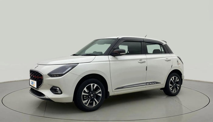 2024 Maruti Swift ZXI PLUS, Petrol, Manual, 29,102 km, Left Front Diagonal