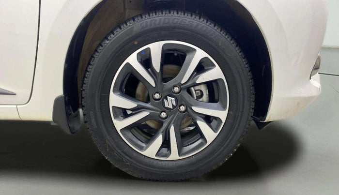 2024 Maruti Swift ZXI PLUS, Petrol, Manual, 29,102 km, Right Front Wheel