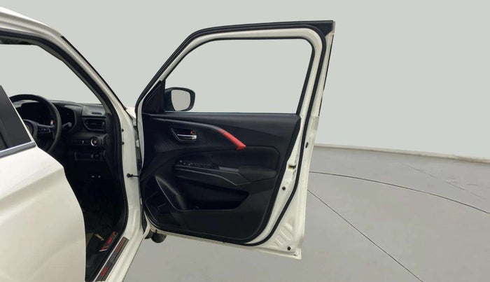2024 Maruti Swift ZXI PLUS, Petrol, Manual, 29,102 km, RHS Front Door