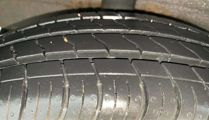 2019 Hyundai NEW SANTRO ASTA MT, Petrol, Manual, 82,145 km, Right Rear Tyre Tread