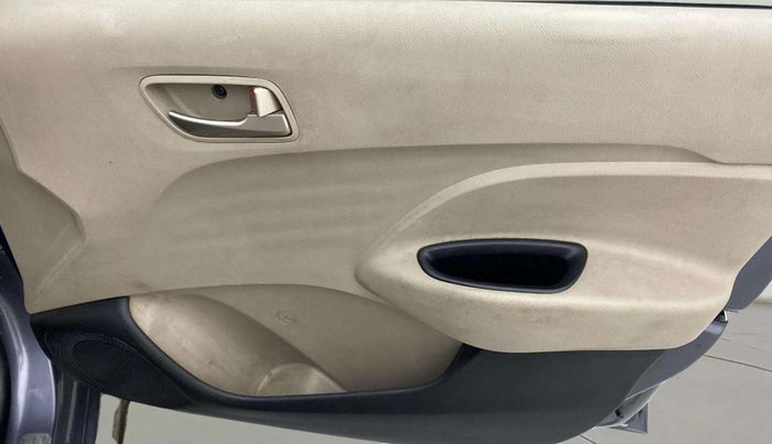 2019 Hyundai NEW SANTRO ASTA MT, Petrol, Manual, 82,145 km, Driver Side Door Panels Control