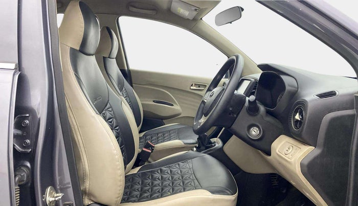 2019 Hyundai NEW SANTRO ASTA MT, Petrol, Manual, 82,145 km, Right Side Front Door Cabin