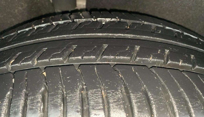 2016 Ford Ecosport TITANIUM 1.5L PETROL, Petrol, Manual, 32,276 km, Right Rear Tyre Tread