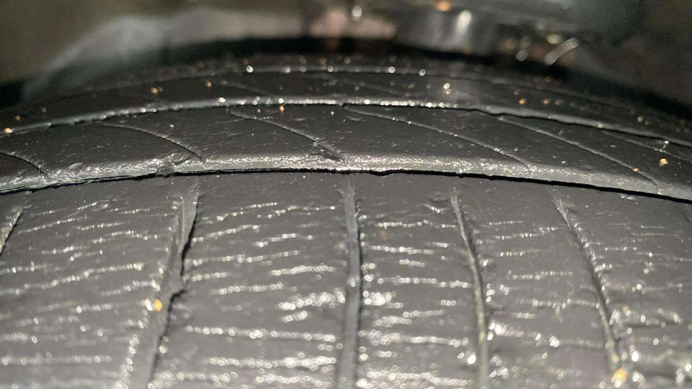 2013 Ford Fiesta STYLE DIESEL, Diesel, Manual, 92,219 km, Left Front Tyre Tread