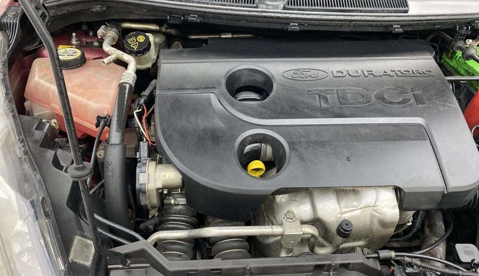 2013 Ford Fiesta STYLE DIESEL, Diesel, Manual, 92,219 km, Engine View - Right