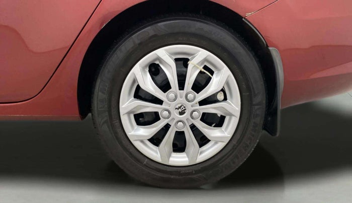 2013 Ford Fiesta STYLE DIESEL, Diesel, Manual, 92,219 km, Left Rear Wheel