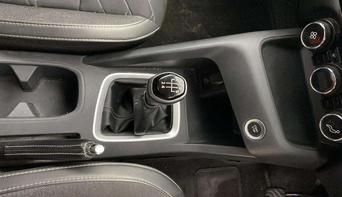 2021 Nissan MAGNITE XV PREMIUM DUAL TONE, Petrol, Manual, 18,462 km, Gear Lever