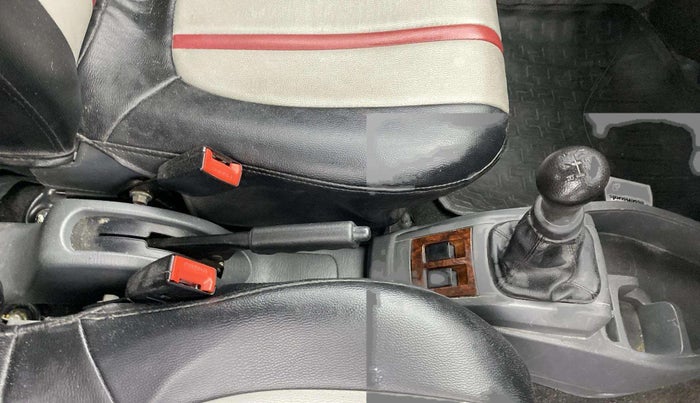 2016 Maruti Alto 800 LXI, Petrol, Manual, 89,220 km, Gear Lever
