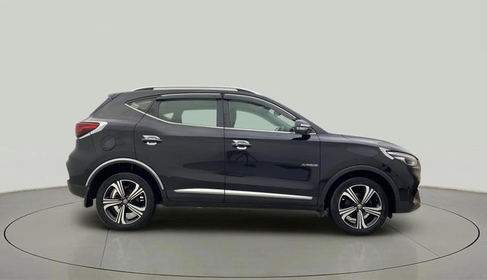 2021 MG ASTOR SHARP 1.5 MT, Petrol, Manual, 62,556 km, Right Side View