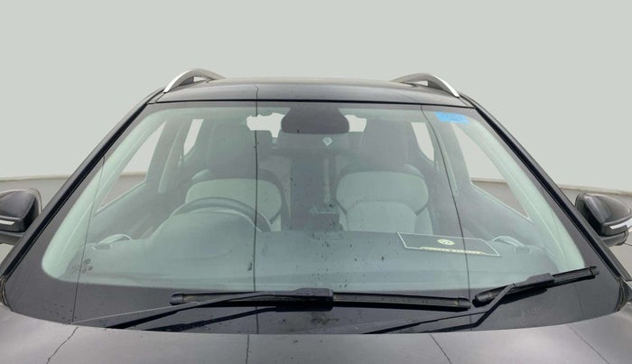 2021 MG ASTOR SHARP 1.5 MT, Petrol, Manual, 62,556 km, Front Windshield