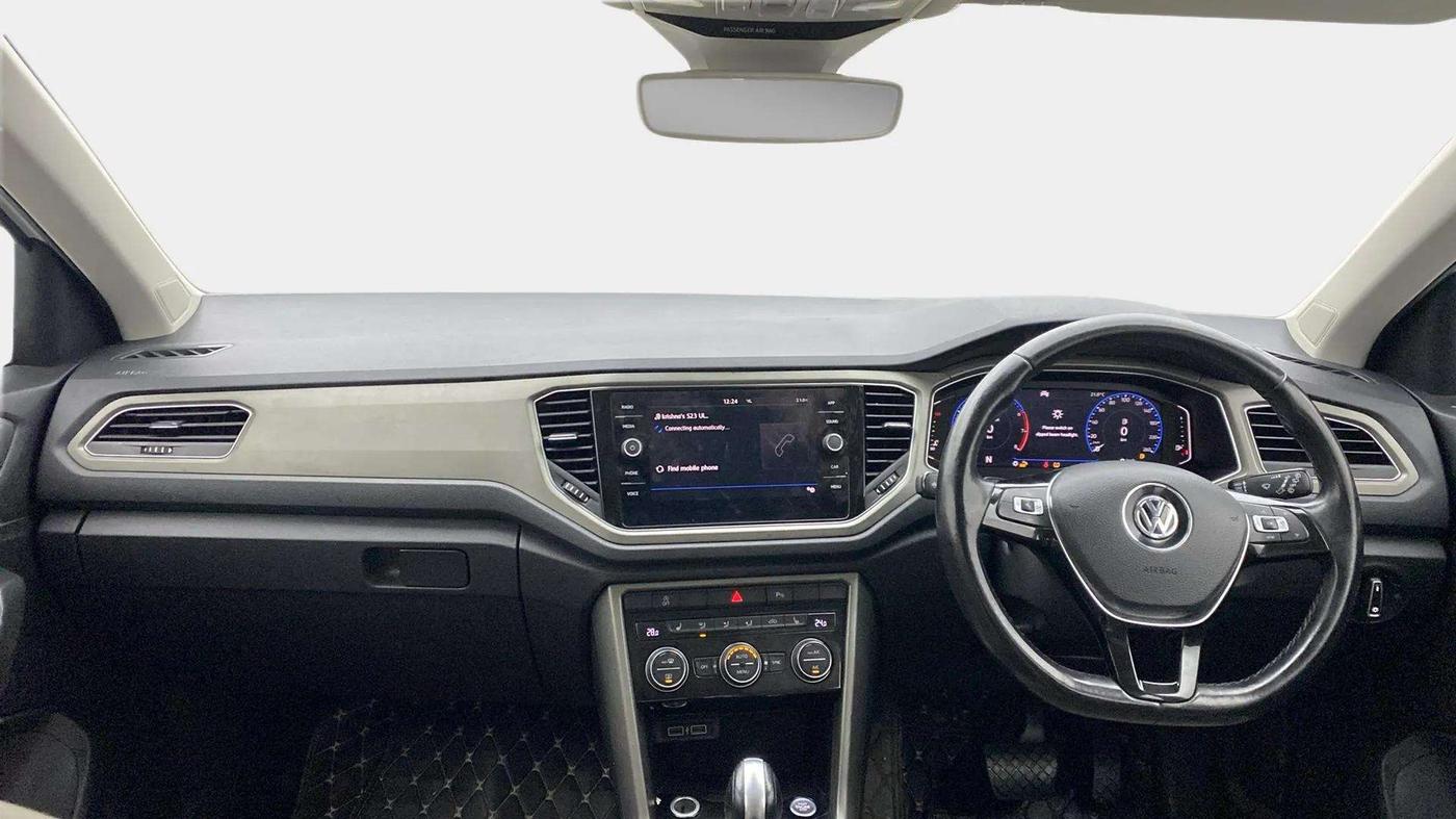 2019 Volkswagen T-ROC 1.5 TSI AT, Petrol, Automatic, 1,00,466 km, Dashboard