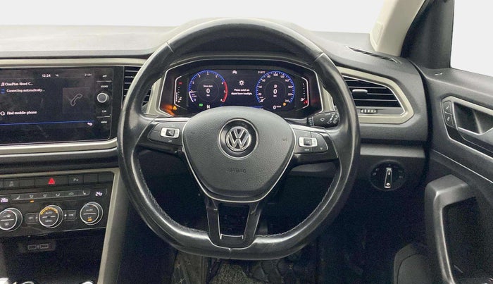 2019 Volkswagen T-ROC 1.5 TSI AT, Petrol, Automatic, 1,00,466 km, Steering Wheel Close Up